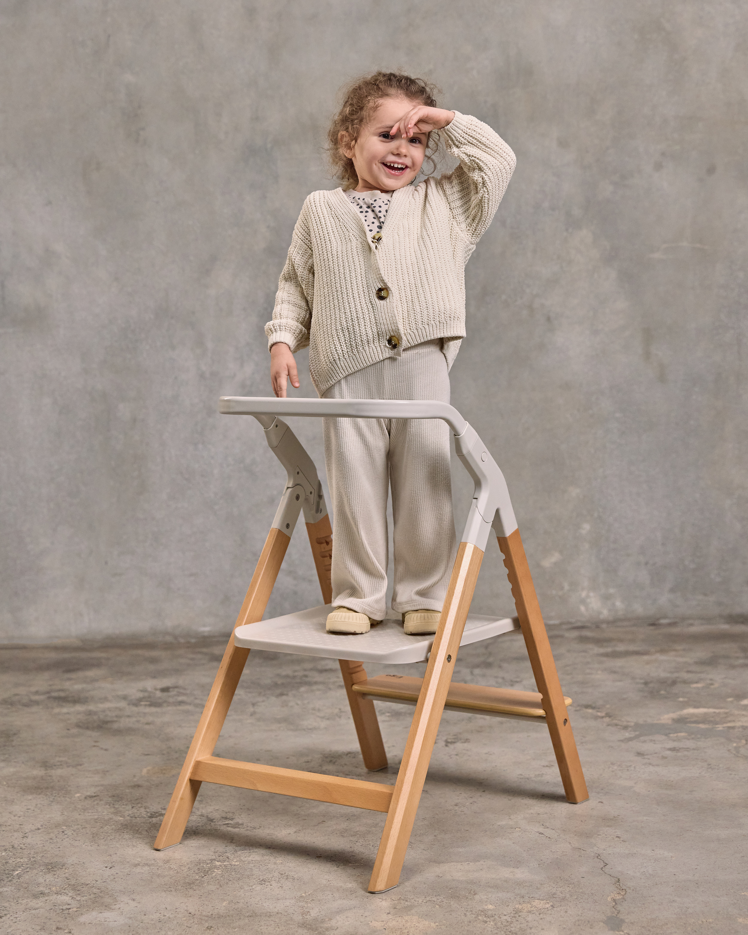 Chaise longue, trona, silla auxiliar y torre de enseñanza Ergo